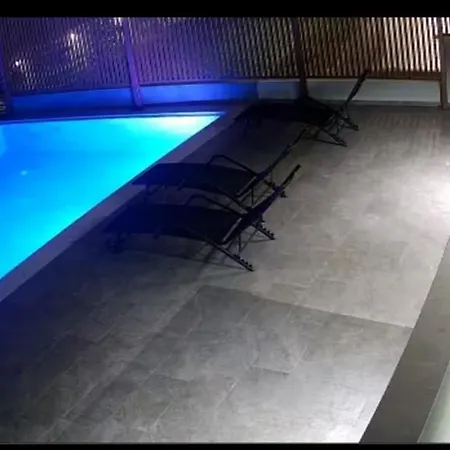Sunny Apartment Ksamil